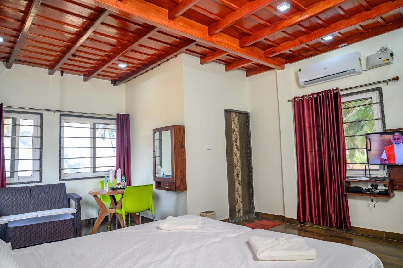 Glucklich Beach Cottages Kundapur Exteriör bild