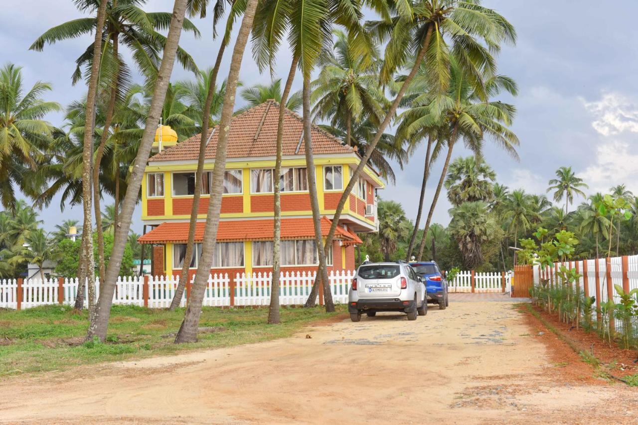 Glucklich Beach Cottages Kundapur Exteriör bild