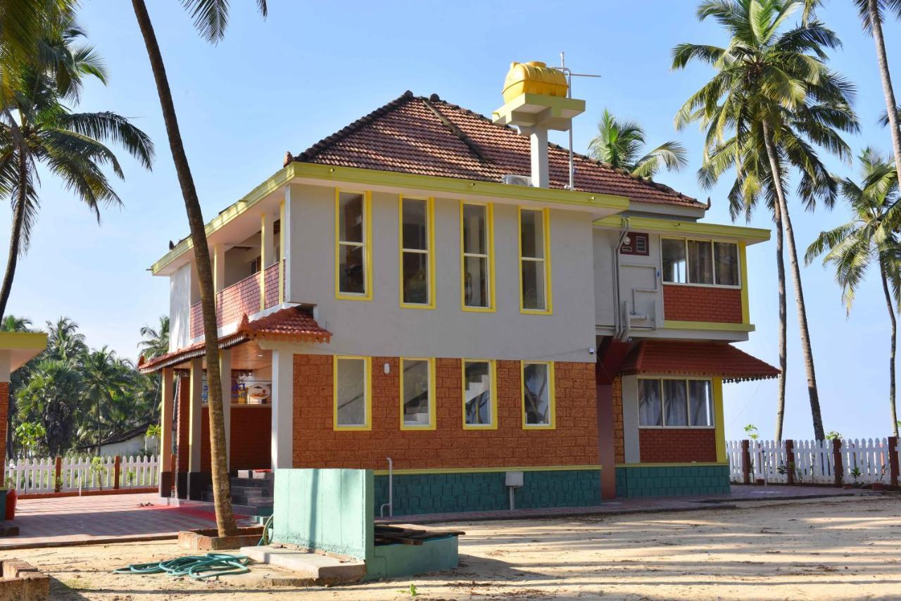 Glucklich Beach Cottages Kundapur Exteriör bild